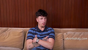 Went to therapist to deal with stepmom issues now i have a new kink