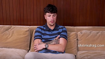 Went to therapist to deal with stepmom issues now i have a new kink