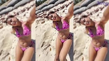 Sexy latina college girl fingered on the beach during spring break