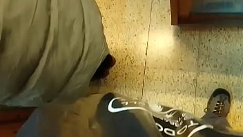 Gordo Teton Se Autopenetra Un Micrófono En El Ano thumbnail