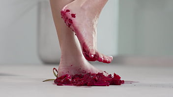 4k hot footfetish crushing fruits with bare feet and high heels