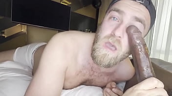 I thought i would be nice and show an american tourists the ropes in london and in return he cover me in his ropes