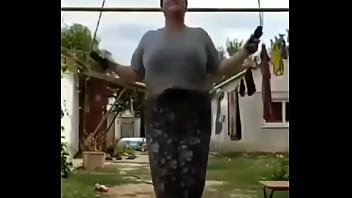 Bouncing boobs stunning workout in home ground