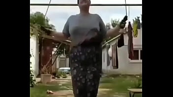 Bouncing boobs stunning workout in home ground