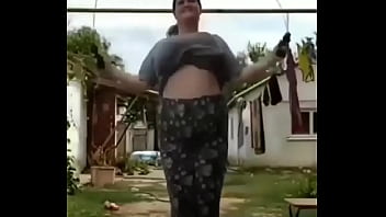 Bouncing boobs stunning workout in home ground