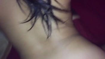 Dee dee backing that ass up