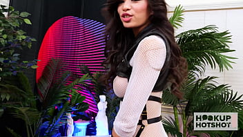 Perfect 10 scarlett alexis is addicted to rough sex