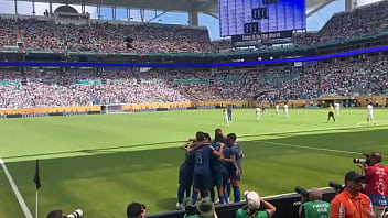 When you look the best you only fuck with the best papi wanted me front row