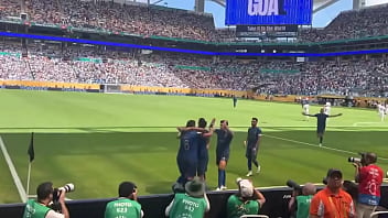 When you look the best you only fuck with the best papi wanted me front row