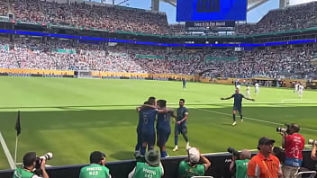 When you look the best you only fuck with the best papi wanted me front row