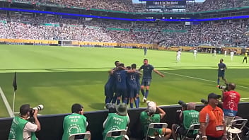 When you look the best you only fuck with the best papi wanted me front row