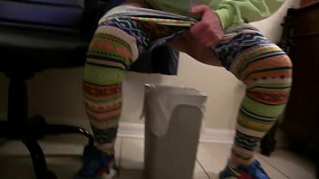 The beginnings of the pee fetish queen