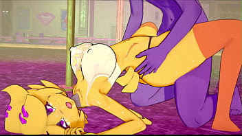 "toy chica seduces the night guard in full surveillance"