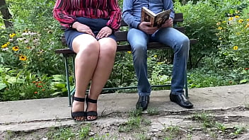 Mother in law with a huge sexy ass pisses next to me