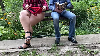 Mother in law with a huge sexy ass pisses next to me