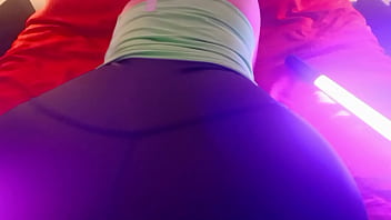 La mejor amiga de mi esposa es una puta le encanta follar por dinero a escodidas de su marido 3