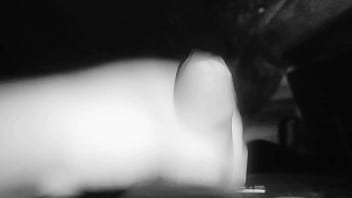 Latino se masturba pensando en su ex