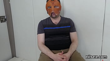 Wild slut gets her fuckholes spread and extremely plowed