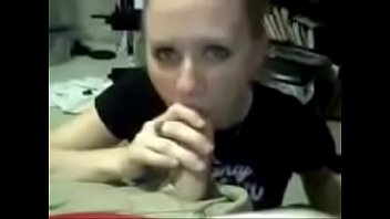 Teen fingering on cam