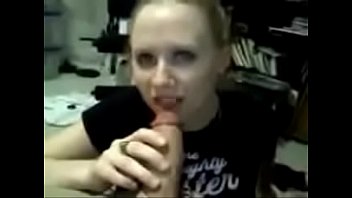 Teen fingering on cam