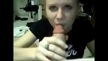 Teen fingering on cam