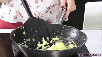 Compeer's step sister swallows cum cronyly family competition