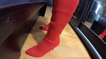 Preview Milfycalla Face Fuck Cum Play And Masturbation While Wearing A Fur Coat And Long Red Boots Ep 211i Had A Very C thumbnail