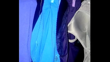 Bragas tendidos en el patio