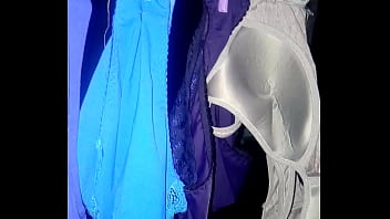 Bragas tendidos en el patio