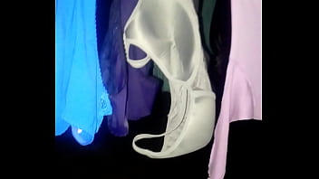 Bragas tendidos en el patio