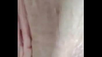 Sambista tocando samba