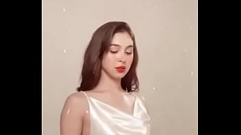 Julia baretto sexy artist
