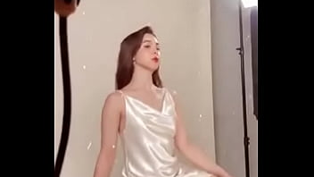 Julia baretto sexy artist
