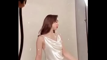 Julia baretto sexy artist