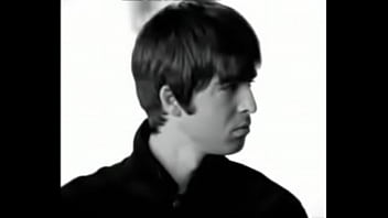 Oasis music of album whats the story
