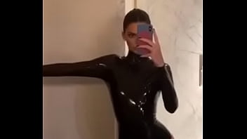 Gnynyjtctvthtjhhttbtvvtgv