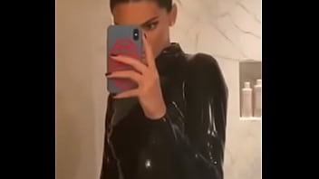 Gnynyjtctvthtjhhttbtvvtgv