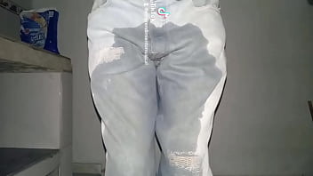 Pañal de tela orinado y día orgásmico