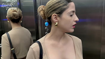 Mi vecino me pide azucar y termino con su polla en mi culo y su semen en mi boca y ojo Mi vecino me pide azucar y termino con su polla en mi culo y su semen en mi boca y ojo