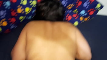 Que sabroso coño tiene esta chama culona por dios perdoname por follarmela a ella