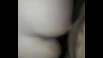 Nicole entrega la cola