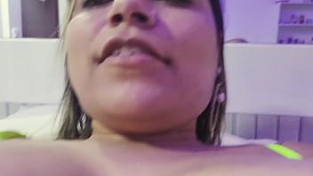 Me divertindo com a vizinha