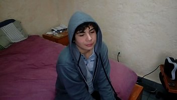 Leo Estebans Trailer thumbnail