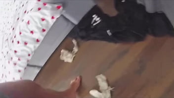 Настоящий обман Друзья трахают мою жену в задницу