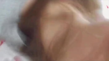 Настоящий обман Друзья трахают мою жену в задницу