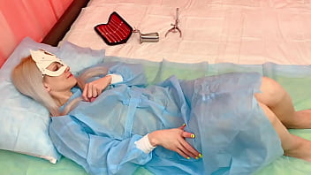 Mia mimi with medical extender mega pussy stretching