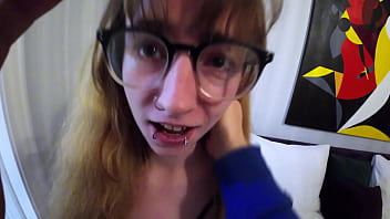 8 minutes long golden shower of rose skies