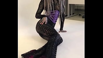 Photoshooting for sujarta what’s your favorite pose during a shoot #sujarta #photoshoot #creativevibes #inke