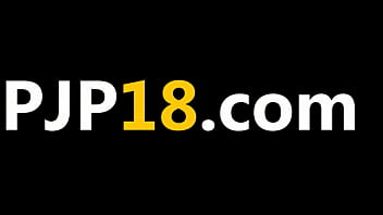 Pissing redhead finger snatch