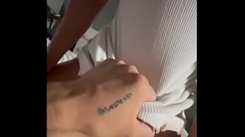 Me encanta cogerme a mi cuñado mientras mi marido no esta en la casa